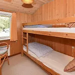 4 Star Holiday Home In Norre Nebel בית נופש *